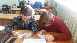 Пераможцы конкурсу Валадзько Павел і Тарскі Аляксей. Фота Храмава С.М.